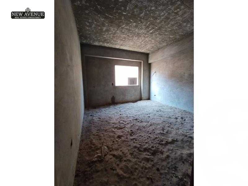 https://aqarmap.com.eg/en/listing/5650799-for-sale-cairo-new-cairo-ganob-el-akadamiya-south-academy-a-zaid-ebn-haretha-st