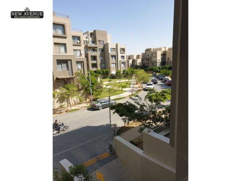 https://aqarmap.com.eg/ar/listing/5652215-for-sale-cairo-new-cairo-compounds-kmbwnd-fyldj-jyt-blm-hylz