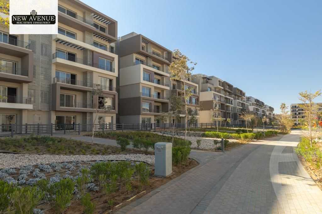 https://aqarmap.com.eg/en/listing/5652486-for-sale-cairo-new-cairo-compounds-blm-hylz-nyw-kyrw