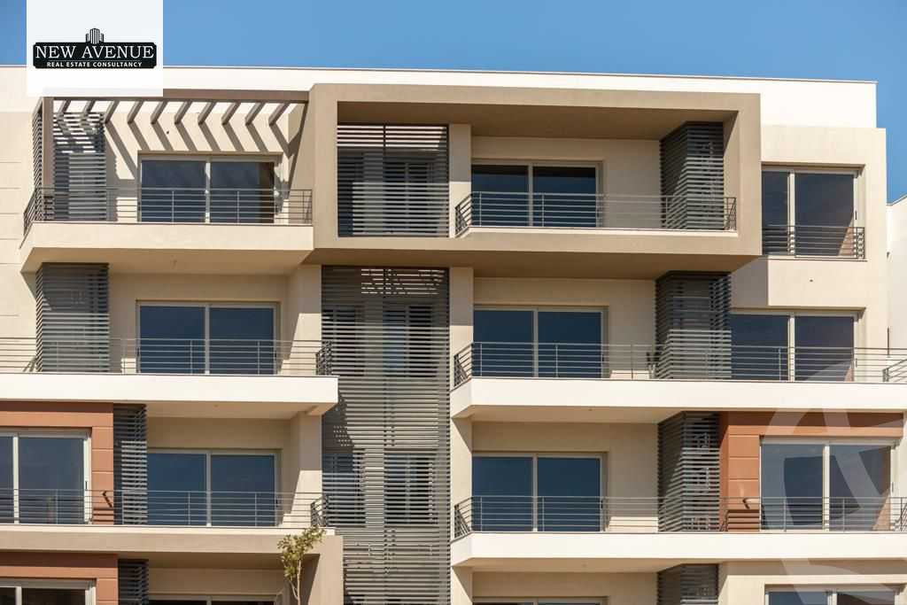 https://aqarmap.com.eg/en/listing/5652486-for-sale-cairo-new-cairo-compounds-blm-hylz-nyw-kyrw