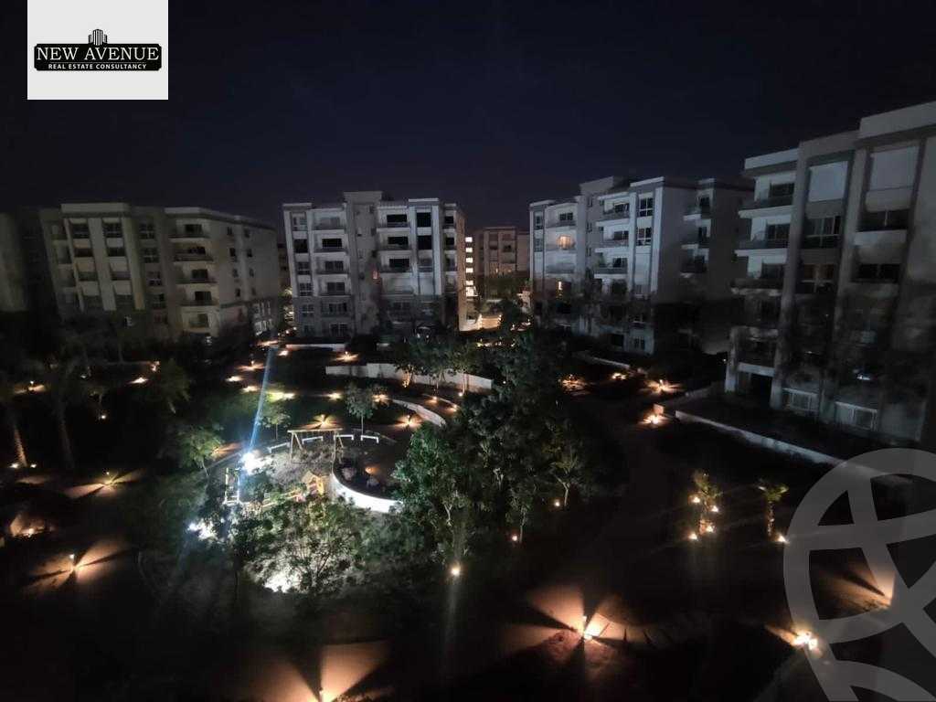 https://aqarmap.com.eg/en/listing/5660484-for-sale-cairo-new-cairo-compounds-hyde-park-centre-ville-hyde-park