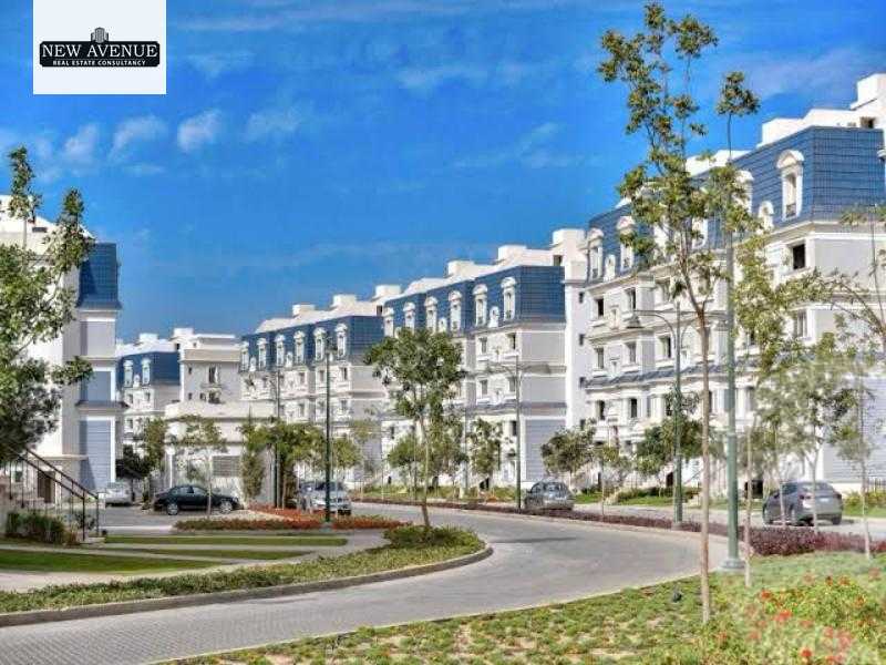 https://aqarmap.com.eg/en/listing/5662317-for-sale-cairo-new-cairo-compounds-mountain-view-hyde-park