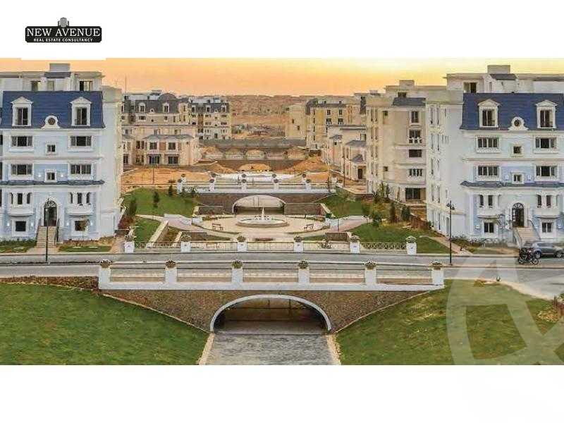 https://aqarmap.com.eg/en/listing/5662317-for-sale-cairo-new-cairo-compounds-mountain-view-hyde-park