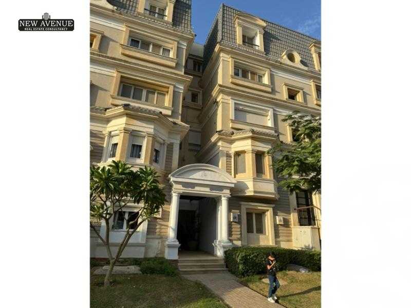 https://aqarmap.com.eg/en/listing/5664256-for-sale-cairo-new-cairo-compounds-mountain-view-hyde-park