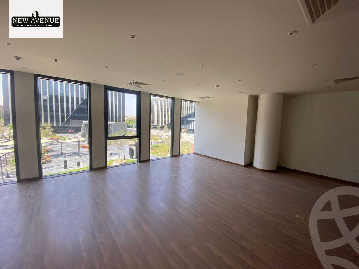 https://aqarmap.com.eg/ar/listing/5667509-for-sale-cairo-new-cairo-compounds-eastown-eastown-parks