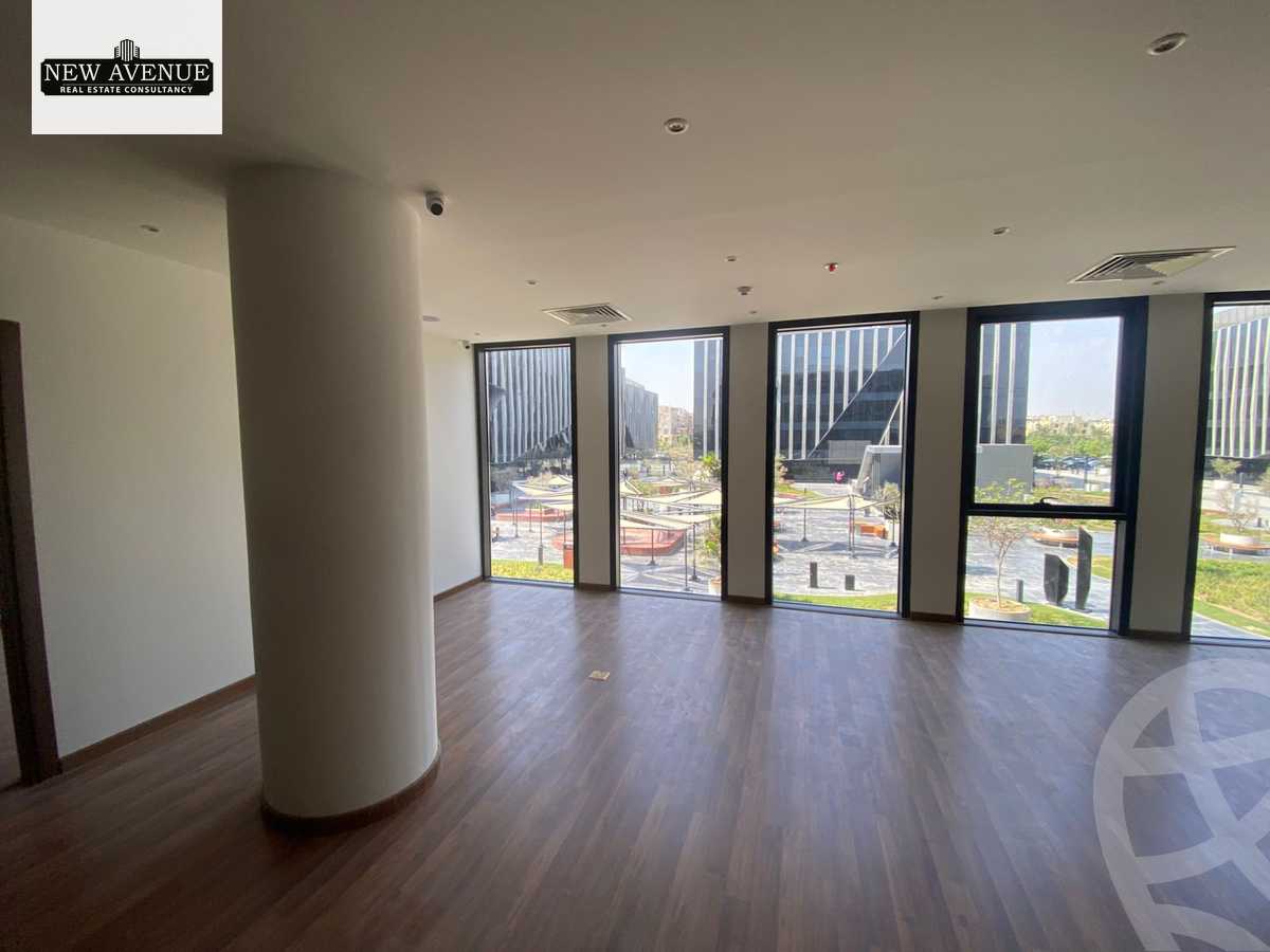 https://aqarmap.com.eg/ar/listing/5667509-for-sale-cairo-new-cairo-compounds-eastown-eastown-parks