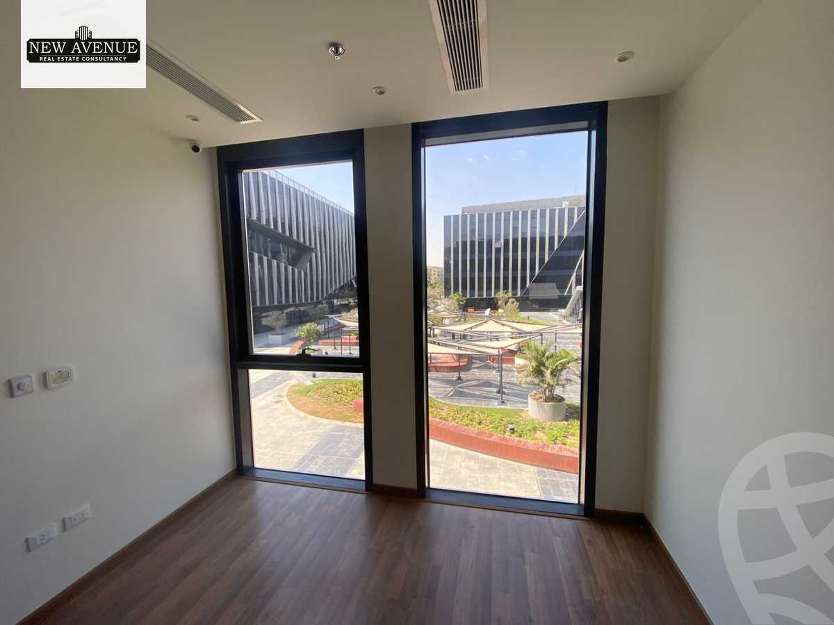 https://aqarmap.com.eg/ar/listing/5667509-for-sale-cairo-new-cairo-compounds-eastown-eastown-parks