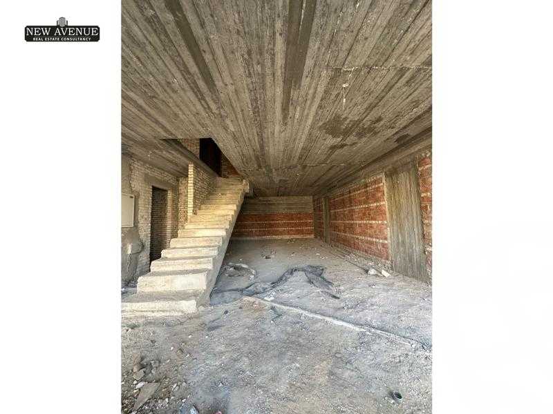 https://aqarmap.com.eg/en/listing/5670016-for-sale-cairo-new-cairo-compounds-sarai-elan-sarai-compound