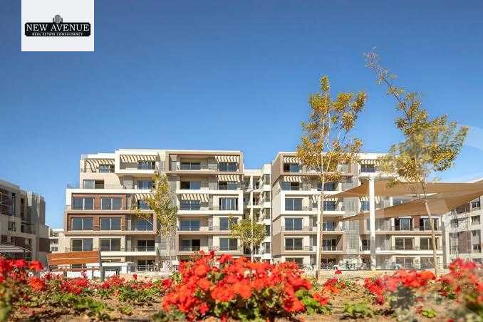 https://aqarmap.com.eg/en/listing/5673653-for-sale-cairo-new-cairo-compounds-blm-hylz-nyw-kyrw