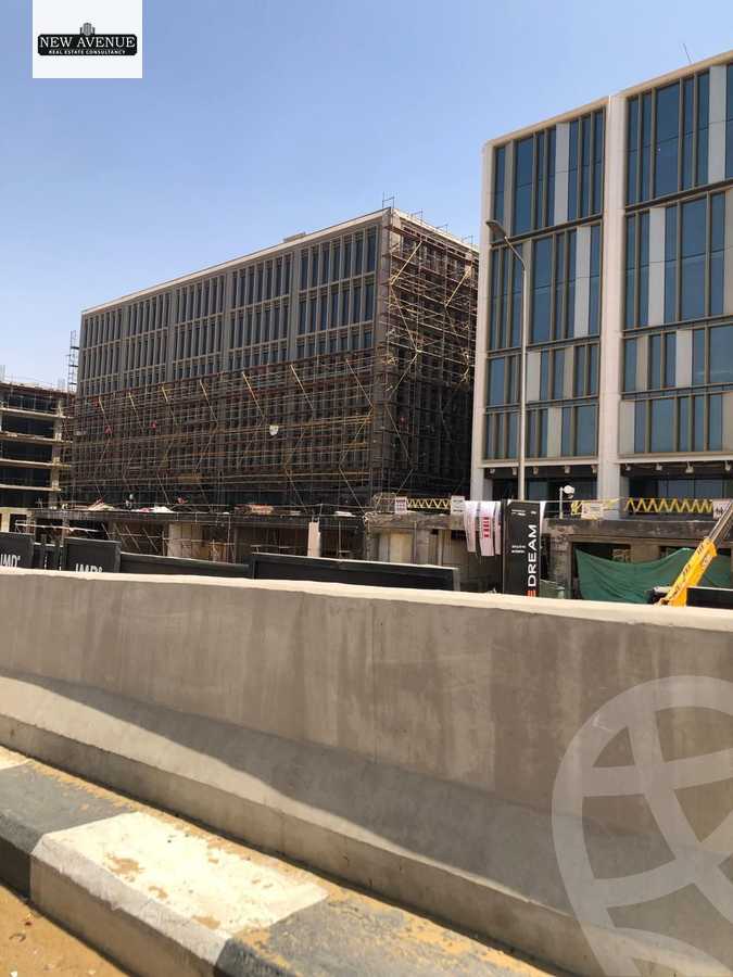 https://aqarmap.com.eg/en/listing/5677828-for-sale-cairo-new-cairo-compounds-wn-nynty-mwl-lndmrk-sbwr-business-quarter-one-ninety-mall