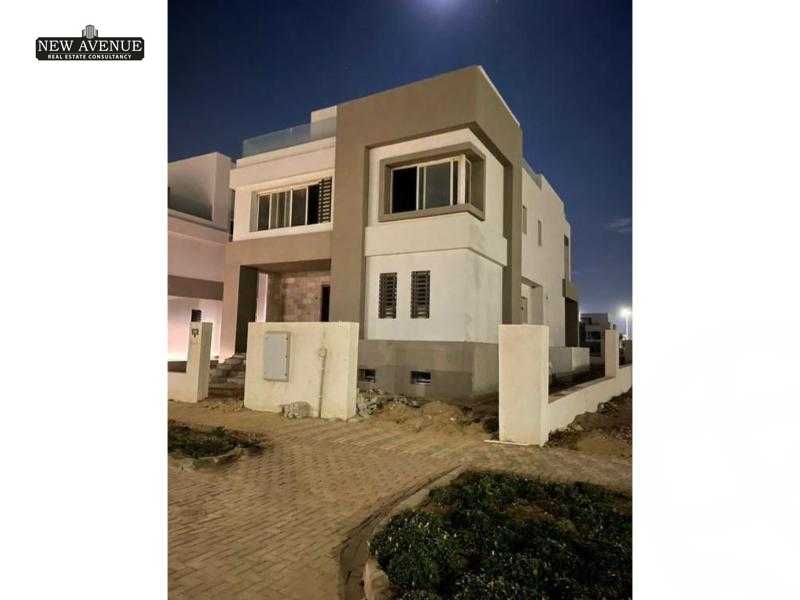 https://aqarmap.com.eg/ar/listing/5684252-for-sale-cairo-new-cairo-compounds-hyde-park-centre-ville-hyde-park