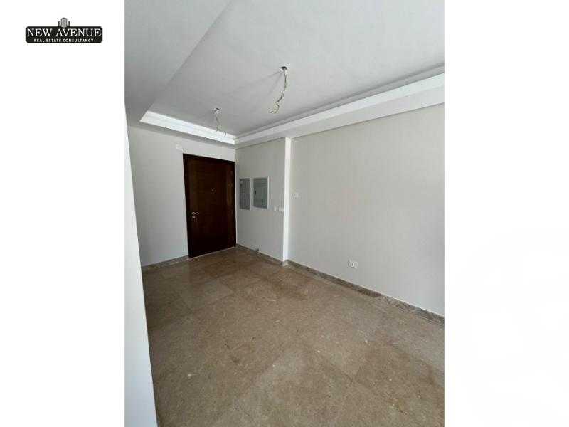 https://aqarmap.com.eg/en/listing/5684305-for-sale-cairo-el-sheikh-zayed-city-compounds-zyd-wr-llttwyr-z-tower