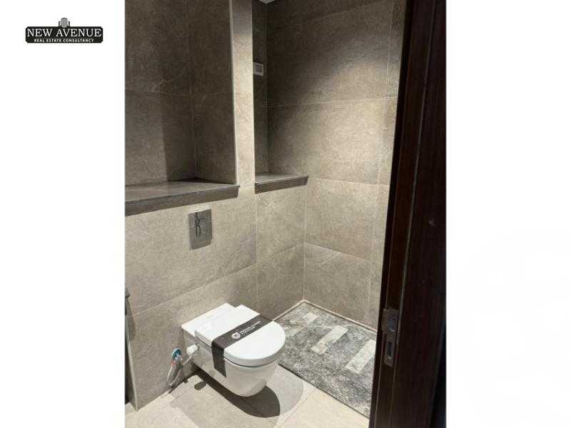 https://aqarmap.com.eg/en/listing/5684305-for-sale-cairo-el-sheikh-zayed-city-compounds-zyd-wr-llttwyr-z-tower