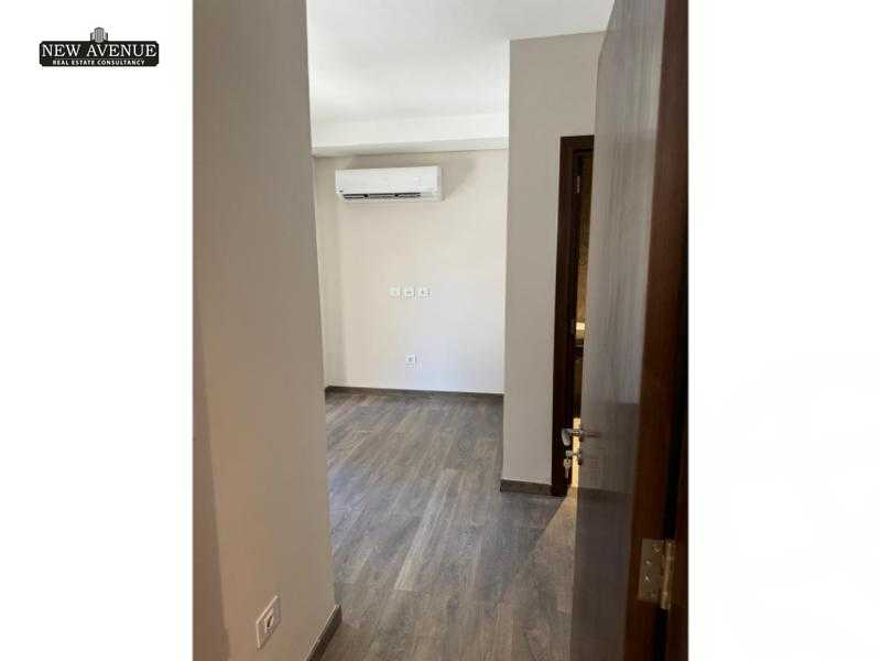 https://aqarmap.com.eg/en/listing/5684305-for-sale-cairo-el-sheikh-zayed-city-compounds-zyd-wr-llttwyr-z-tower