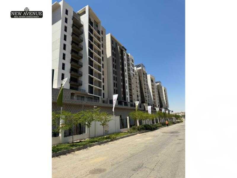 https://aqarmap.com.eg/en/listing/5684305-for-sale-cairo-el-sheikh-zayed-city-compounds-zyd-wr-llttwyr-z-tower