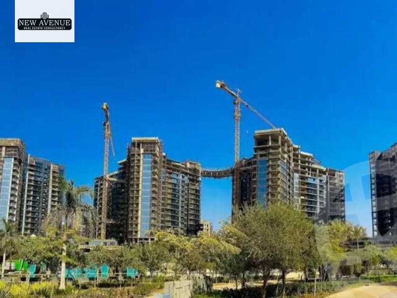 https://aqarmap.com.eg/ar/listing/5684520-for-sale-cairo-el-sheikh-zayed-city-compounds-zyd-wr-llttwyr-park-towers-zed-el-sheikh-zayed-compound