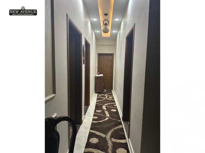 https://aqarmap.com.eg/en/listing/5684675-for-sale-cairo-new-cairo-compounds-moon-valley