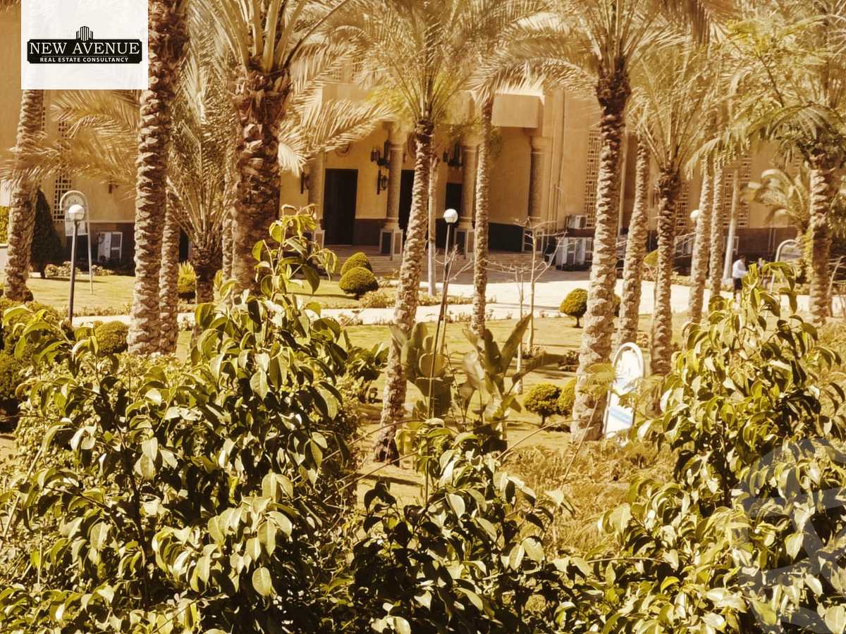 https://aqarmap.com.eg/en/listing/5685140-for-sale-cairo-new-cairo-lrhb-city-phase-5-talaat-mostafa-st
