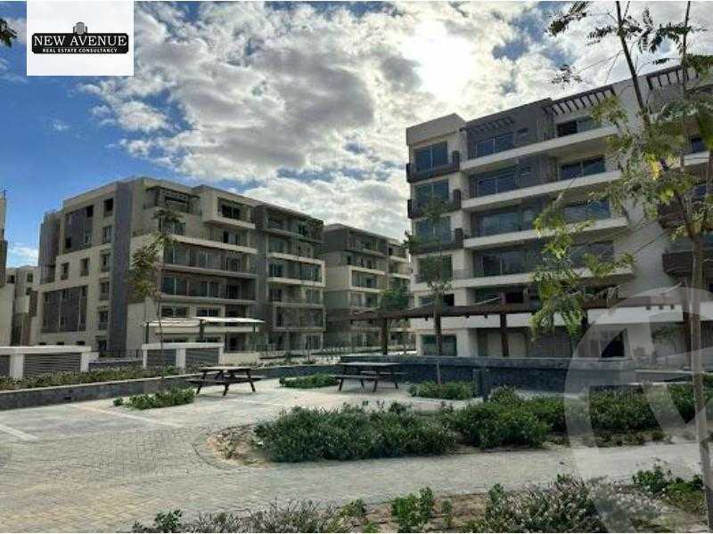 https://aqarmap.com.eg/en/listing/5686276-for-sale-cairo-new-cairo-compounds-cleo-water-residence-palm-hills