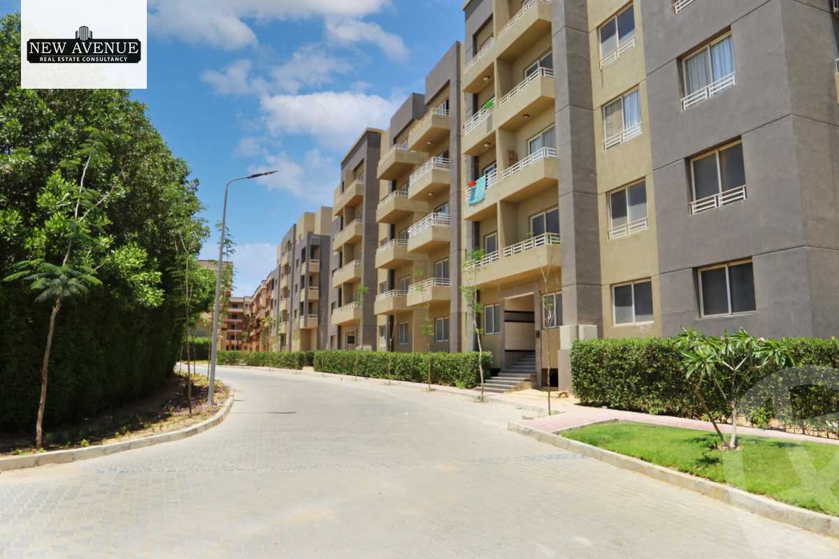 https://aqarmap.com.eg/en/listing/5690436-for-sale-cairo-new-cairo-compounds-fyldj-jrdnz-qtmy-mwl-blm-hylz-llttwyr