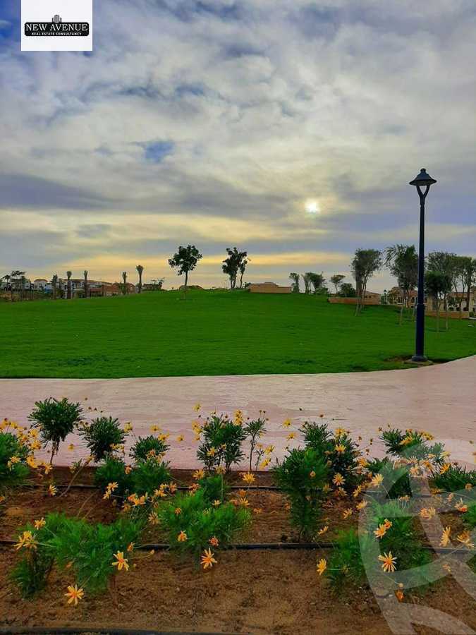 https://aqarmap.com.eg/en/listing/5696323-for-sale-cairo-new-cairo-compounds-hyde-park