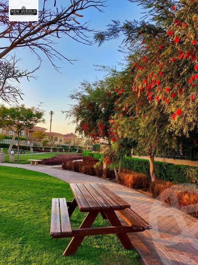 https://aqarmap.com.eg/en/listing/5696323-for-sale-cairo-new-cairo-compounds-hyde-park