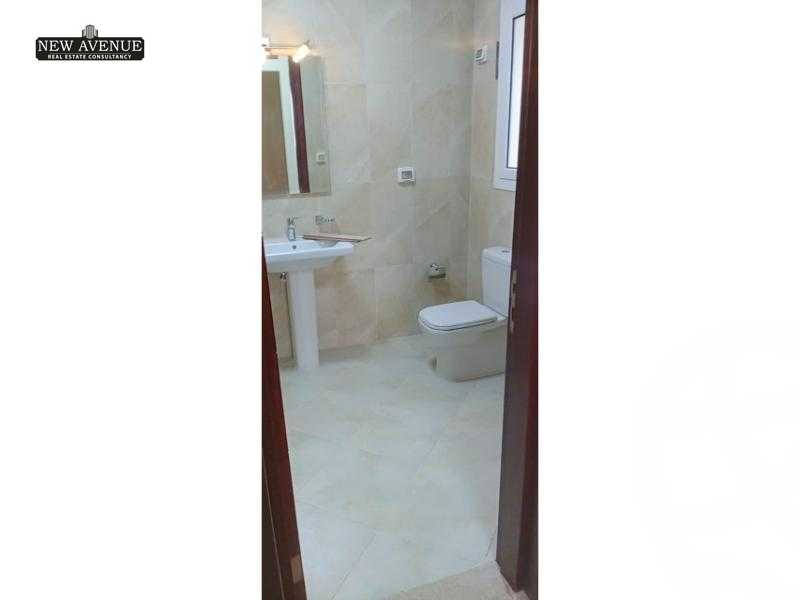 https://aqarmap.com.eg/ar/listing/5708586-for-sale-cairo-new-cairo-compounds-hyde-park-hpr-hyde-park