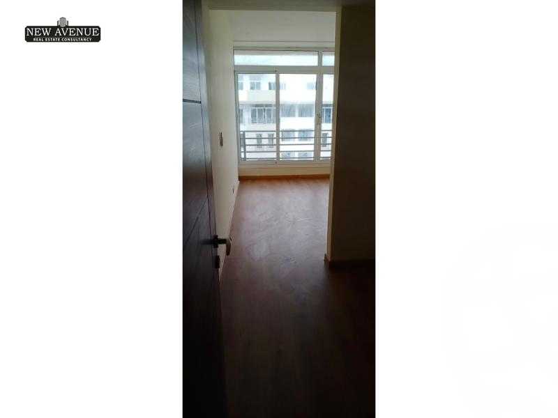 https://aqarmap.com.eg/ar/listing/5708586-for-sale-cairo-new-cairo-compounds-hyde-park-hpr-hyde-park