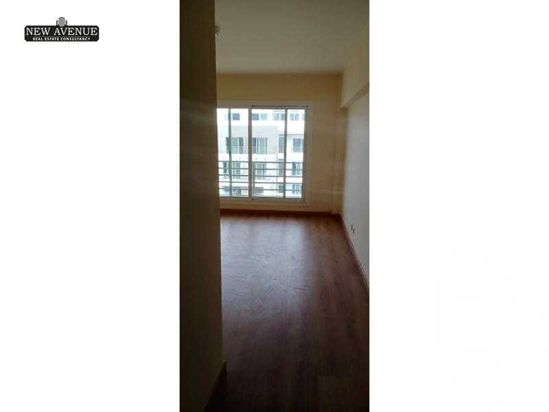 https://aqarmap.com.eg/ar/listing/5708586-for-sale-cairo-new-cairo-compounds-hyde-park-hpr-hyde-park