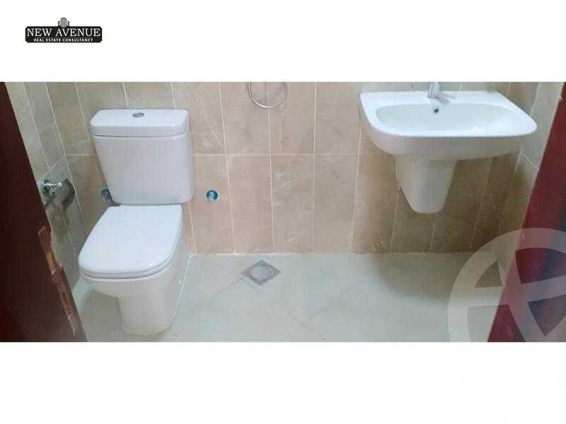 https://aqarmap.com.eg/ar/listing/5708586-for-sale-cairo-new-cairo-compounds-hyde-park-hpr-hyde-park