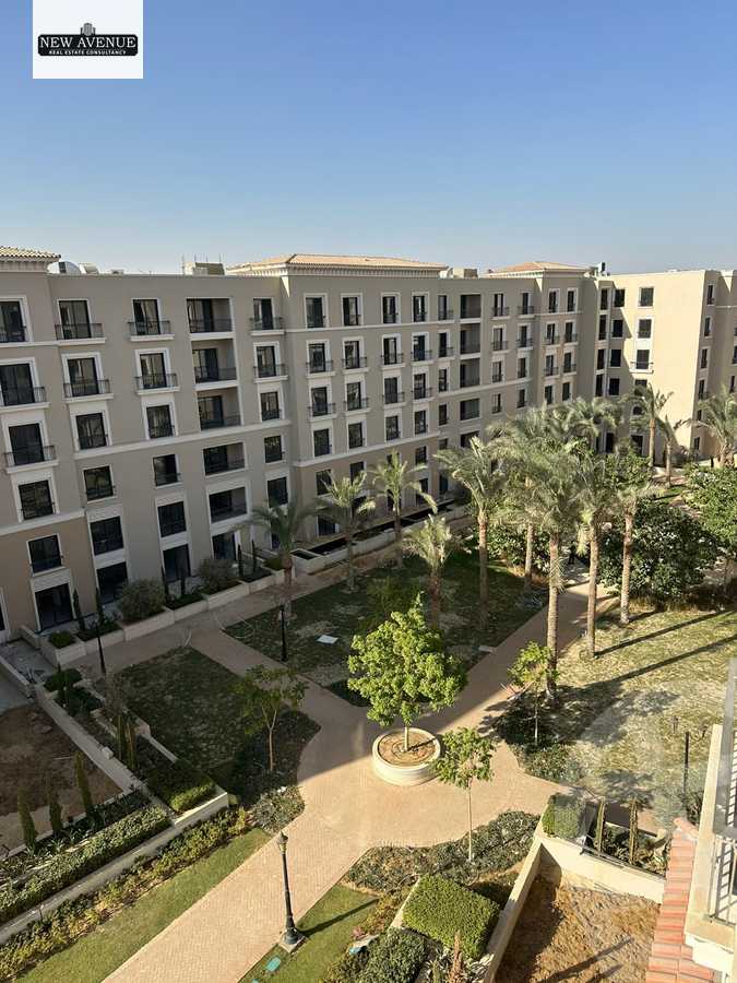 https://aqarmap.com.eg/en/listing/5708760-for-sale-cairo-el-sheikh-zayed-city-compounds-kmbwnd-fyldj-wyst-dr-llttwyr