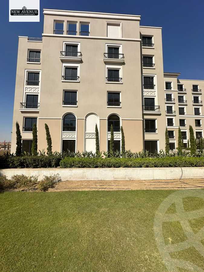 https://aqarmap.com.eg/en/listing/5708760-for-sale-cairo-el-sheikh-zayed-city-compounds-kmbwnd-fyldj-wyst-dr-llttwyr
