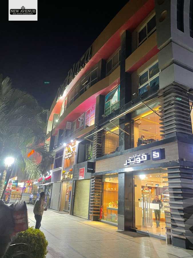 https://aqarmap.com.eg/en/listing/5710961-for-sale-cairo-new-cairo-compounds-mivida-mivida-business-park-emaar