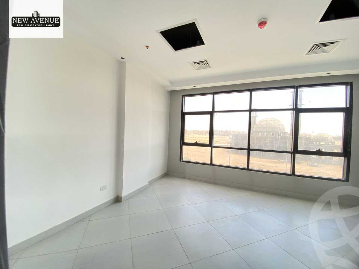 https://aqarmap.com.eg/ar/listing/5713628-for-rent-cairo-new-cairo-compounds-hyde-park-centre-ville-hyde-park