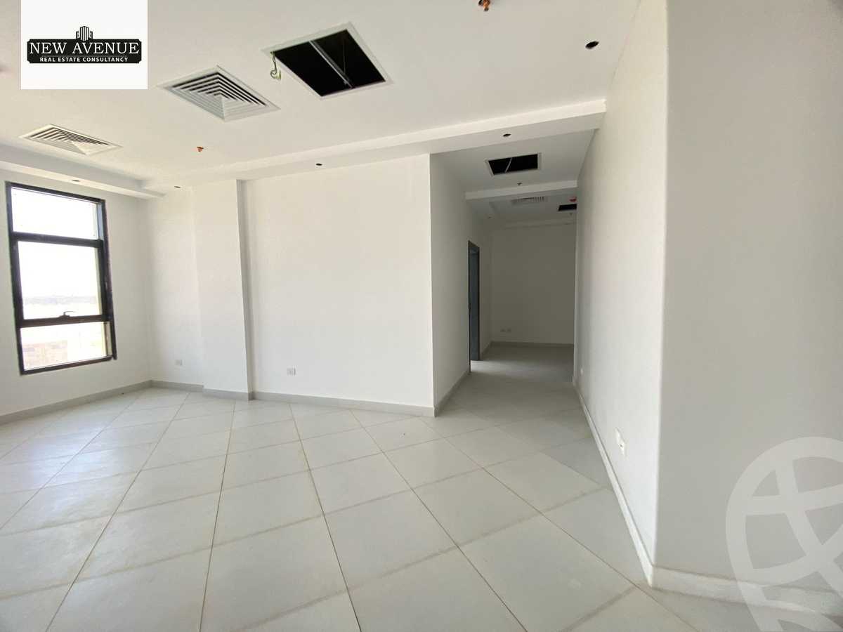 https://aqarmap.com.eg/ar/listing/5713628-for-rent-cairo-new-cairo-compounds-hyde-park-centre-ville-hyde-park