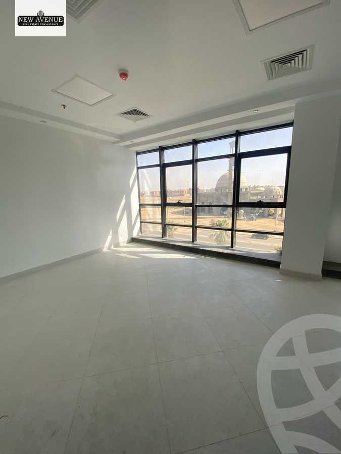 https://aqarmap.com.eg/ar/listing/5713628-for-rent-cairo-new-cairo-compounds-hyde-park-centre-ville-hyde-park