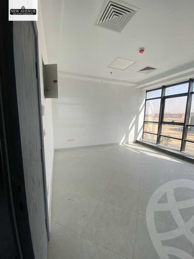 https://aqarmap.com.eg/ar/listing/5713628-for-rent-cairo-new-cairo-compounds-hyde-park-centre-ville-hyde-park
