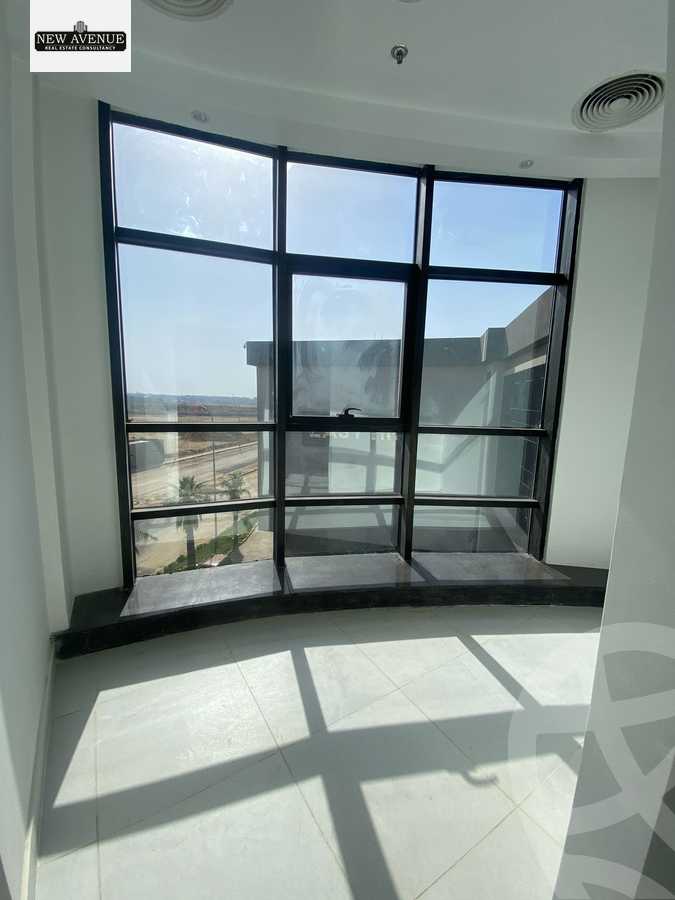 https://aqarmap.com.eg/ar/listing/5713750-for-rent-cairo-new-cairo-compounds-hyde-park-centre-ville-hyde-park