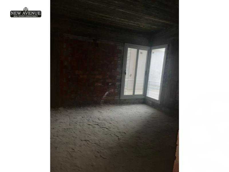 https://aqarmap.com.eg/en/listing/5714368-for-sale-cairo-new-cairo-compounds-blm-hylz-nyw-kyrw