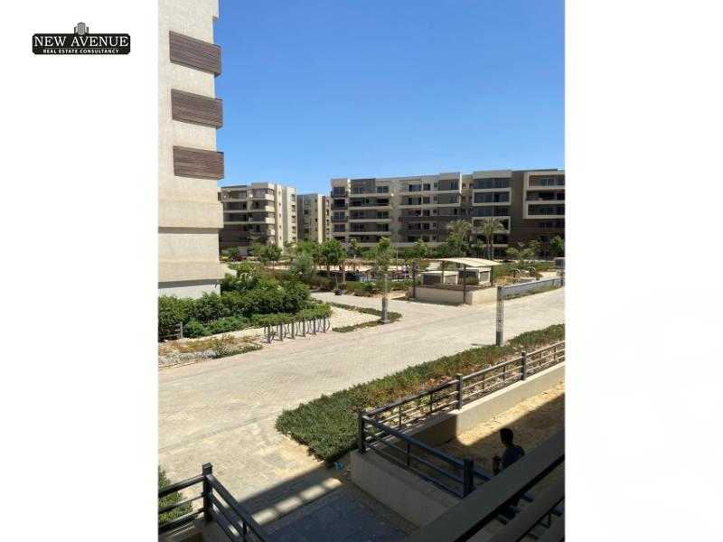 https://aqarmap.com.eg/en/listing/5714368-for-sale-cairo-new-cairo-compounds-blm-hylz-nyw-kyrw