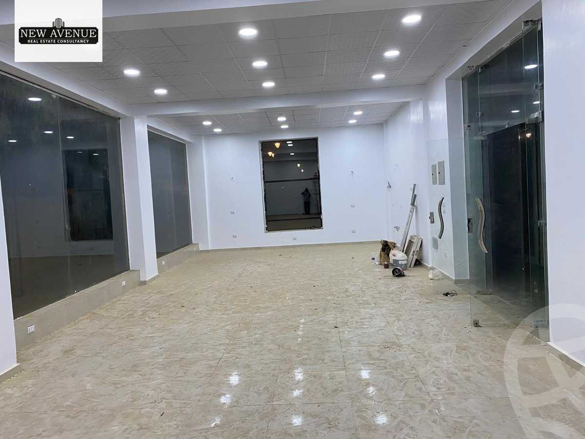 https://aqarmap.com.eg/ar/listing/5716742-for-rent-cairo-new-cairo-compounds-hyde-park-centre-ville-hyde-park