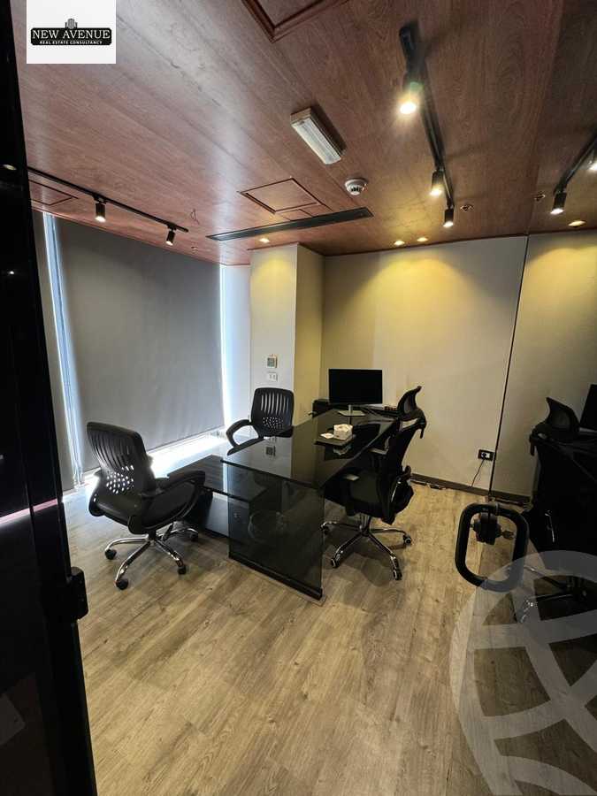 https://aqarmap.com.eg/ar/listing/5719947-for-sale-cairo-new-cairo-compounds-hyde-park-centre-ville-hyde-park
