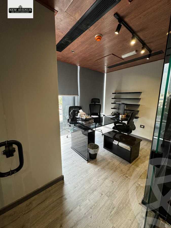 https://aqarmap.com.eg/ar/listing/5719947-for-sale-cairo-new-cairo-compounds-hyde-park-centre-ville-hyde-park