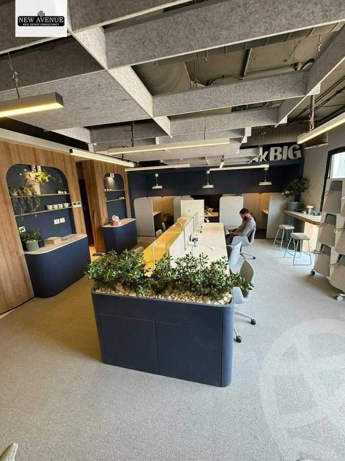 https://aqarmap.com.eg/en/listing/5728506-for-sale-cairo-new-cairo-compounds-mountain-view-hyde-park