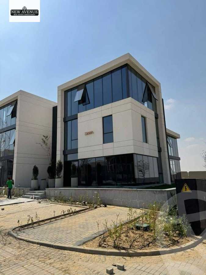 https://aqarmap.com.eg/en/listing/5728506-for-sale-cairo-new-cairo-compounds-mountain-view-hyde-park