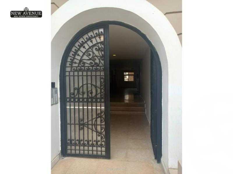 https://aqarmap.com.eg/en/listing/5730360-for-sale-cairo-new-cairo-compounds-hyde-park-centre-ville-hyde-park
