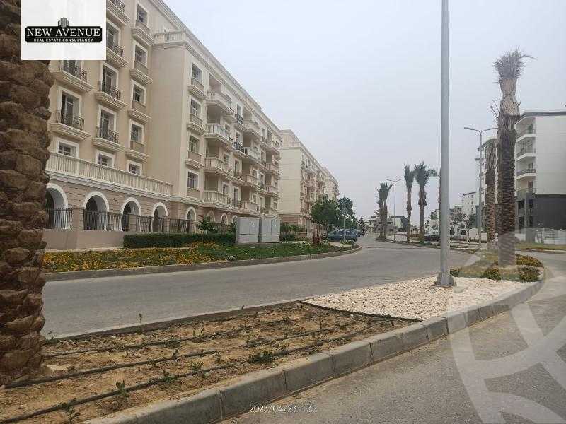 https://aqarmap.com.eg/en/listing/5730360-for-sale-cairo-new-cairo-compounds-hyde-park-centre-ville-hyde-park