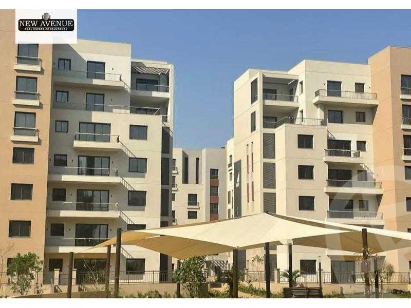 https://aqarmap.com.eg/ar/listing/5730420-for-sale-cairo-new-cairo-compounds-district-5-the-plateau-district-5