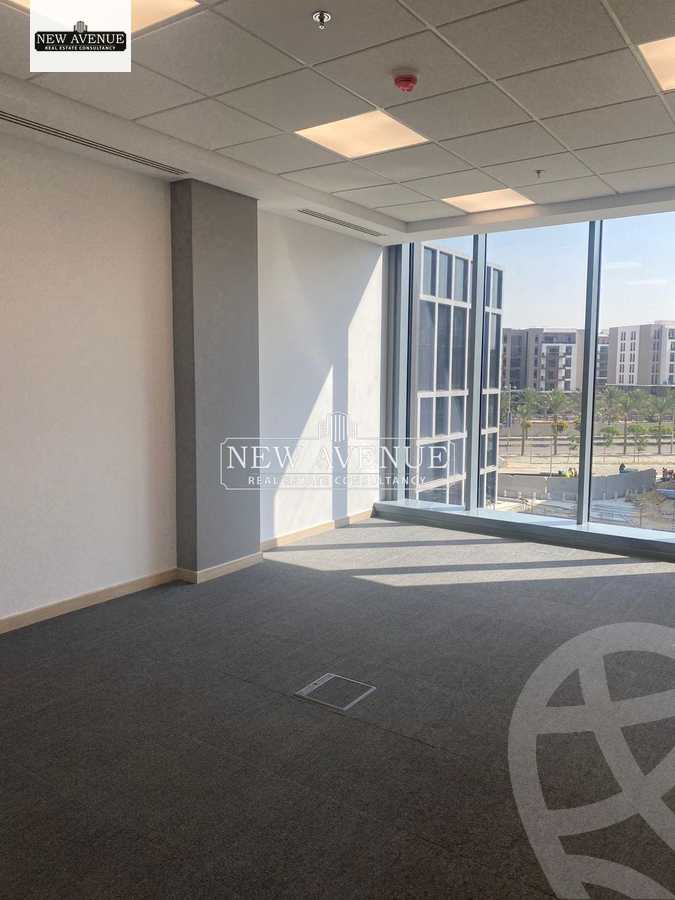 https://aqarmap.com.eg/ar/listing/5730941-for-rent-cairo-new-cairo-compounds-cairo-festival-city-cairo-festival-city-mall-cfc-mall