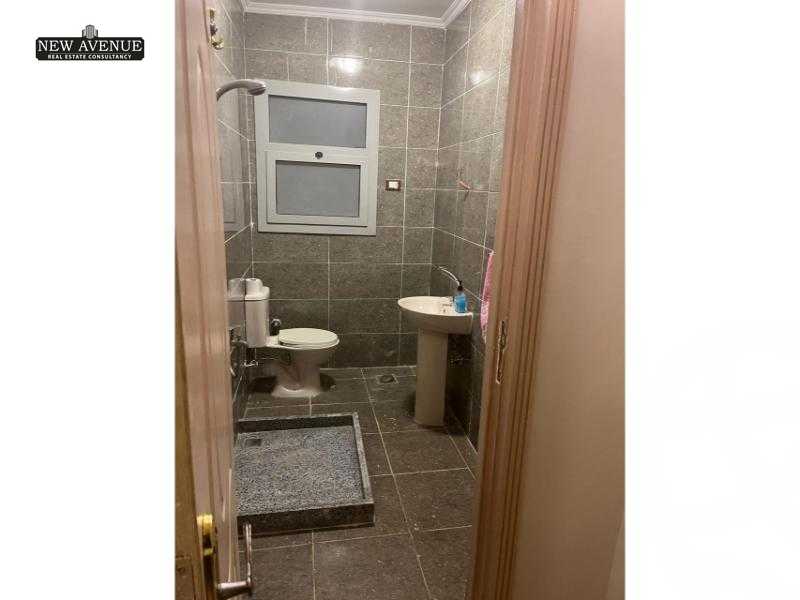 https://aqarmap.com.eg/en/listing/5731778-for-sale-cairo-new-cairo-compounds-blm-hylz-nyw-kyrw